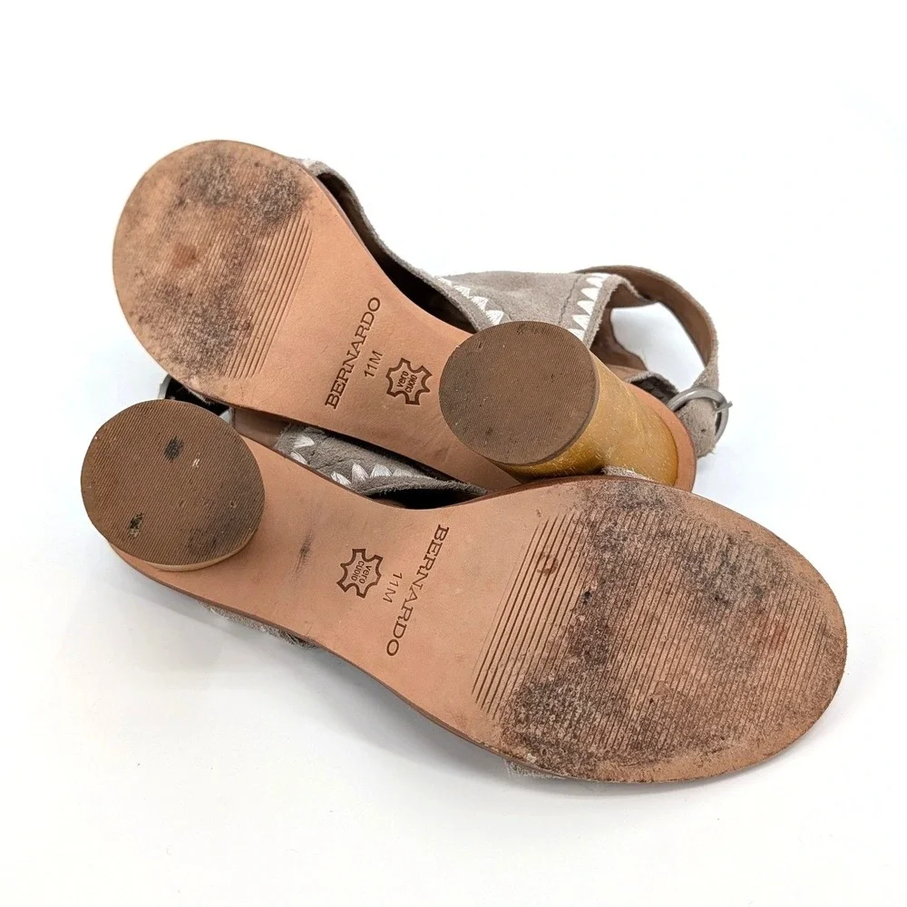 Anthropologie Bernardo Harper Suede Peep Toe Block Heel Sandals‎ Taupe 11M